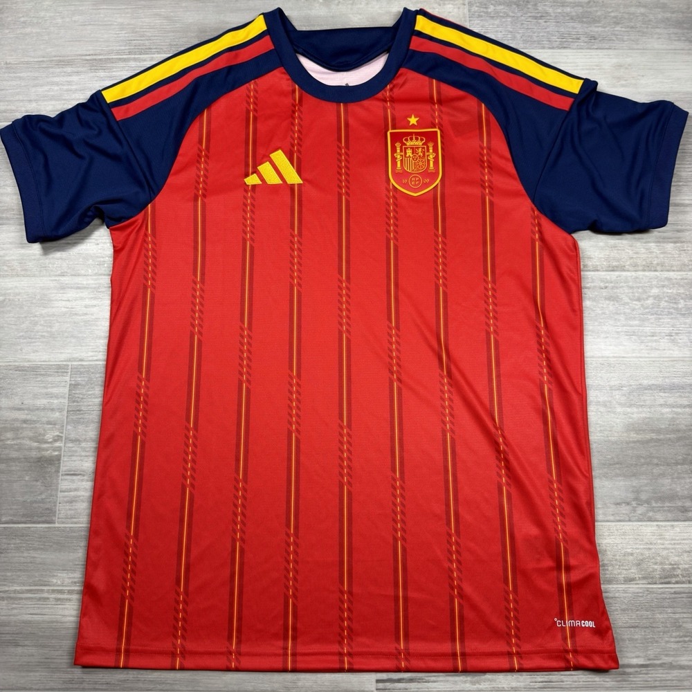 Adidas Spain 2026 World Cup National Team Men's Medium Vivid Red Jersey JN4390 - Picture 2 of 11